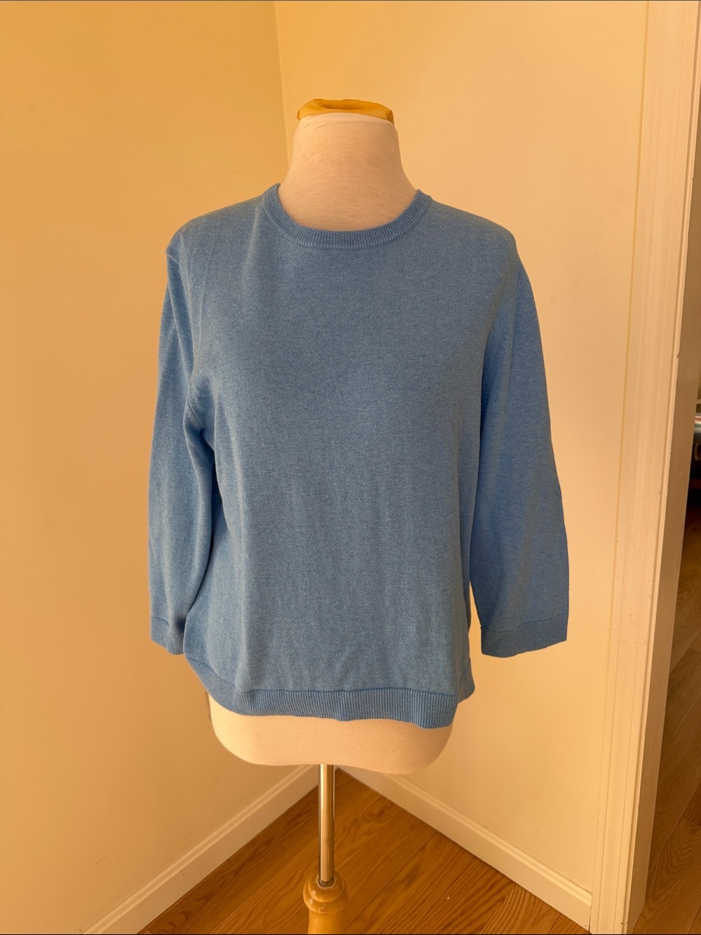New! Alashan XL blue cotton cashmere 3/4 sleeve crew sweater.